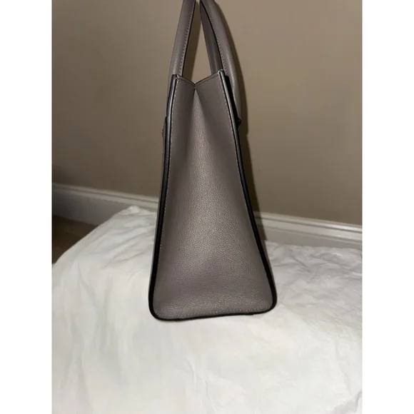 Versace Virtus Grainy Calf Leather Grey Large Top Handle Bag NWT $ 2100 Retail - Picture 8 of 10